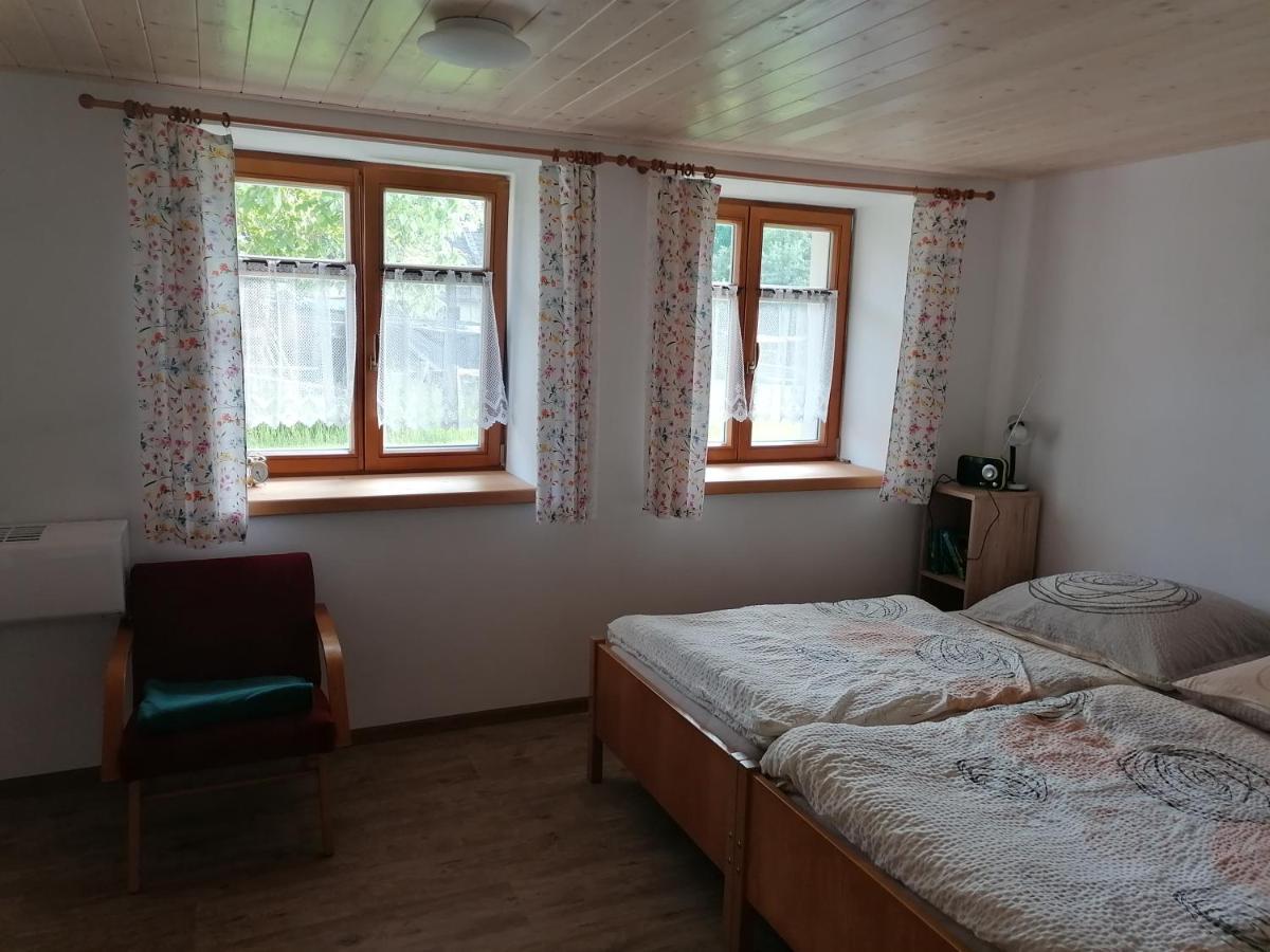 Apartman Na Statku Jílovice Exterior photo